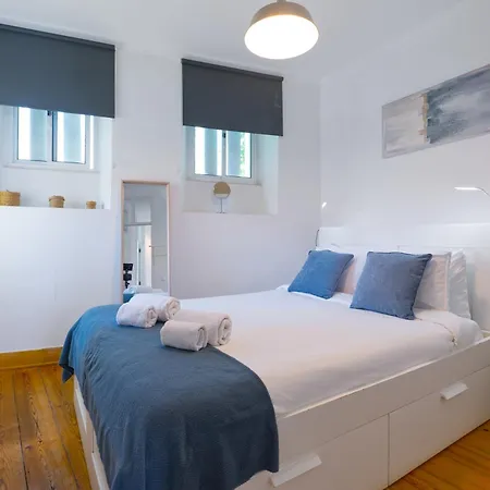 Portucale ! Downtown 3br With Balcony Apartament *