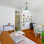 Portucale ! Downtown 3br With Balcony Lisboa