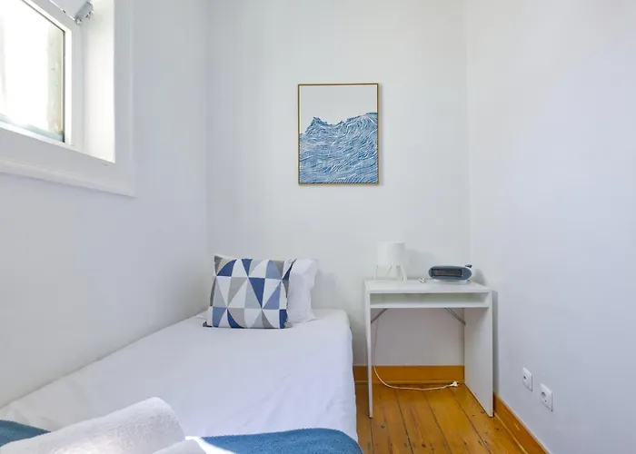 Portucale ! Downtown 3br With Balcony Appartamento *