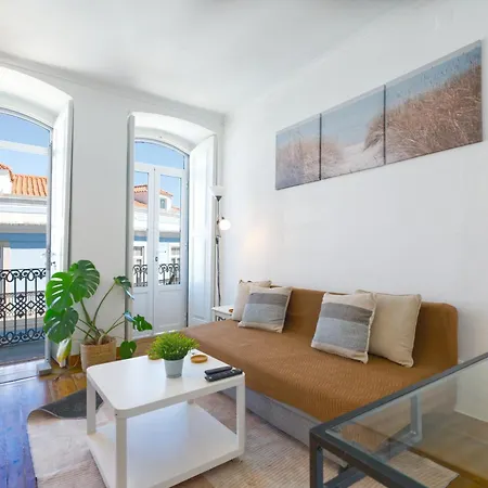 Portucale ! Downtown 3br With Balcony Lissabon