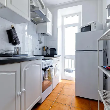 Portucale ! Downtown 3br With Balcony Appartement *