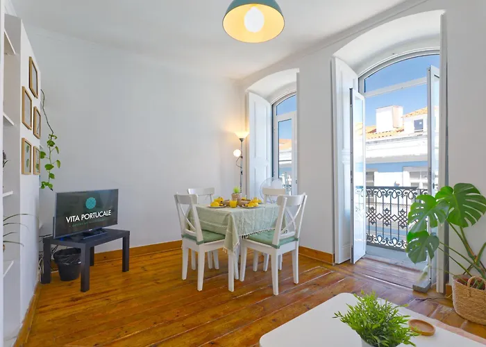 Apartment Portucale ! Downtown 3br With Balcony