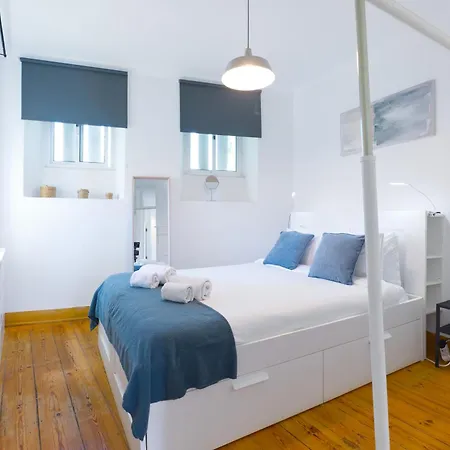 Portucale ! Downtown 3br With Balcony Lisboa