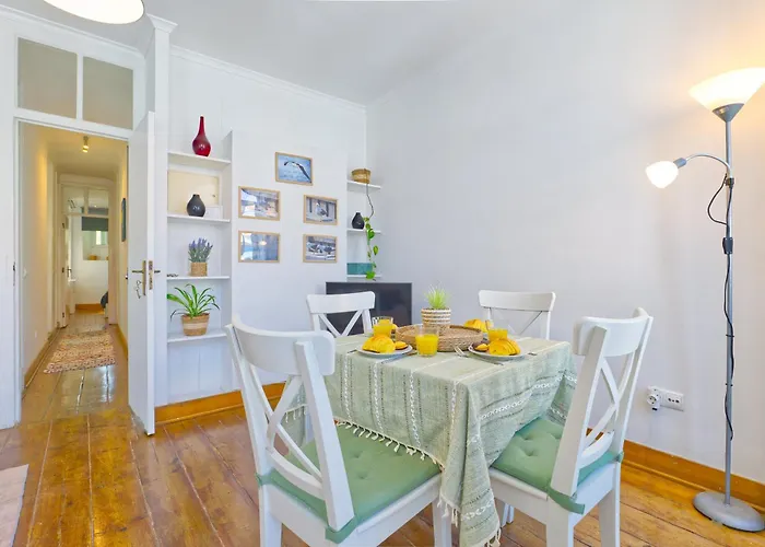 Portucale ! Downtown 3br With Balcony Apartmán *
