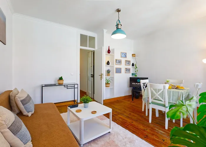 Portucale ! Downtown 3br With Balcony Lisboa